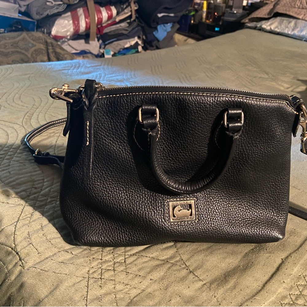 Authentic Dooney Bourke cross body